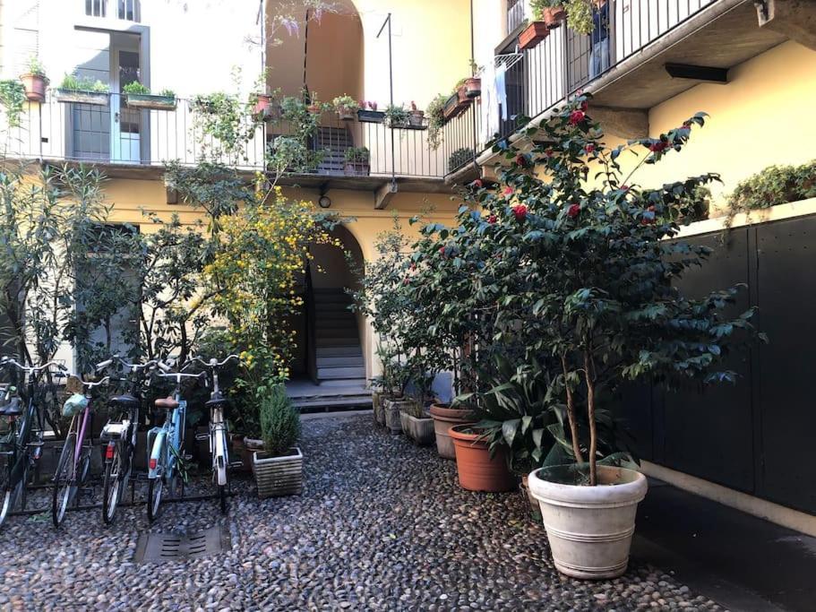Cozy Loft Navigli, Close To Duomo And Bocconi - Italy Flat Vacation Milán Exterior foto